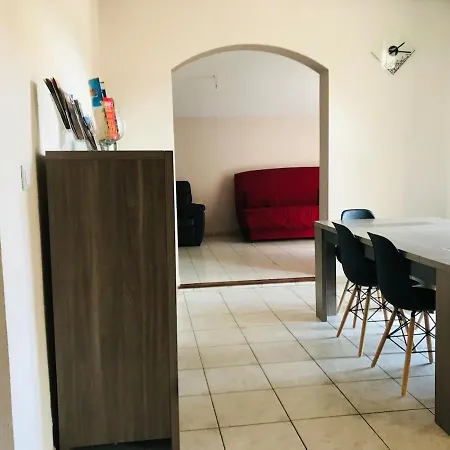 Avec Grande Terrasse Plein Sud Apartmán *